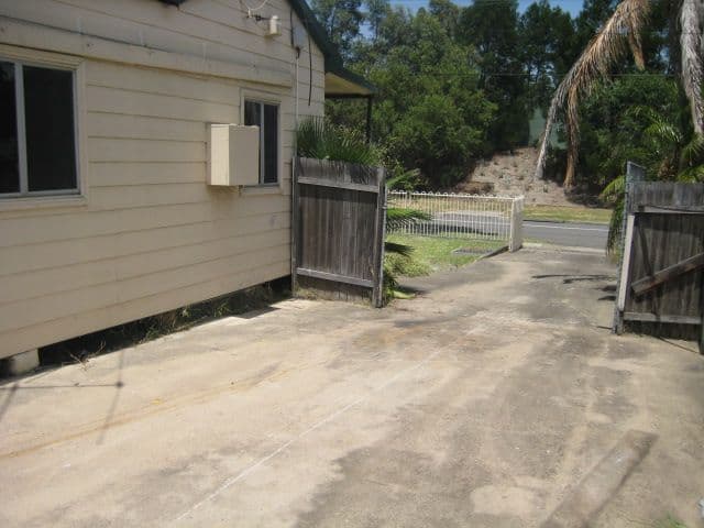 23 Dennistoun Avenue, GUILDFORD WEST NSW 2161, Guildford West - Thumbnail 2