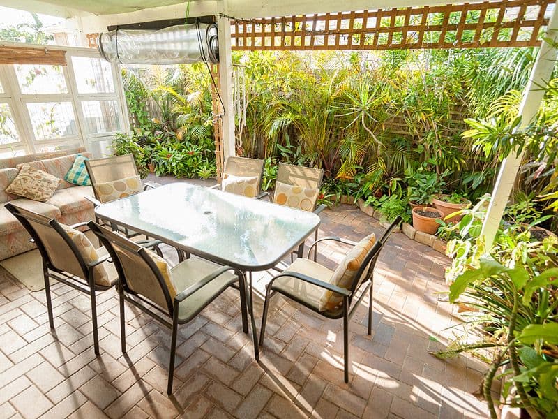 30 Meadowlands Road, CARINA QLD 4152, Carina - Thumbnail 2