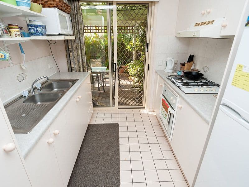 30 Meadowlands Road, CARINA QLD 4152, Carina - Thumbnail 6
