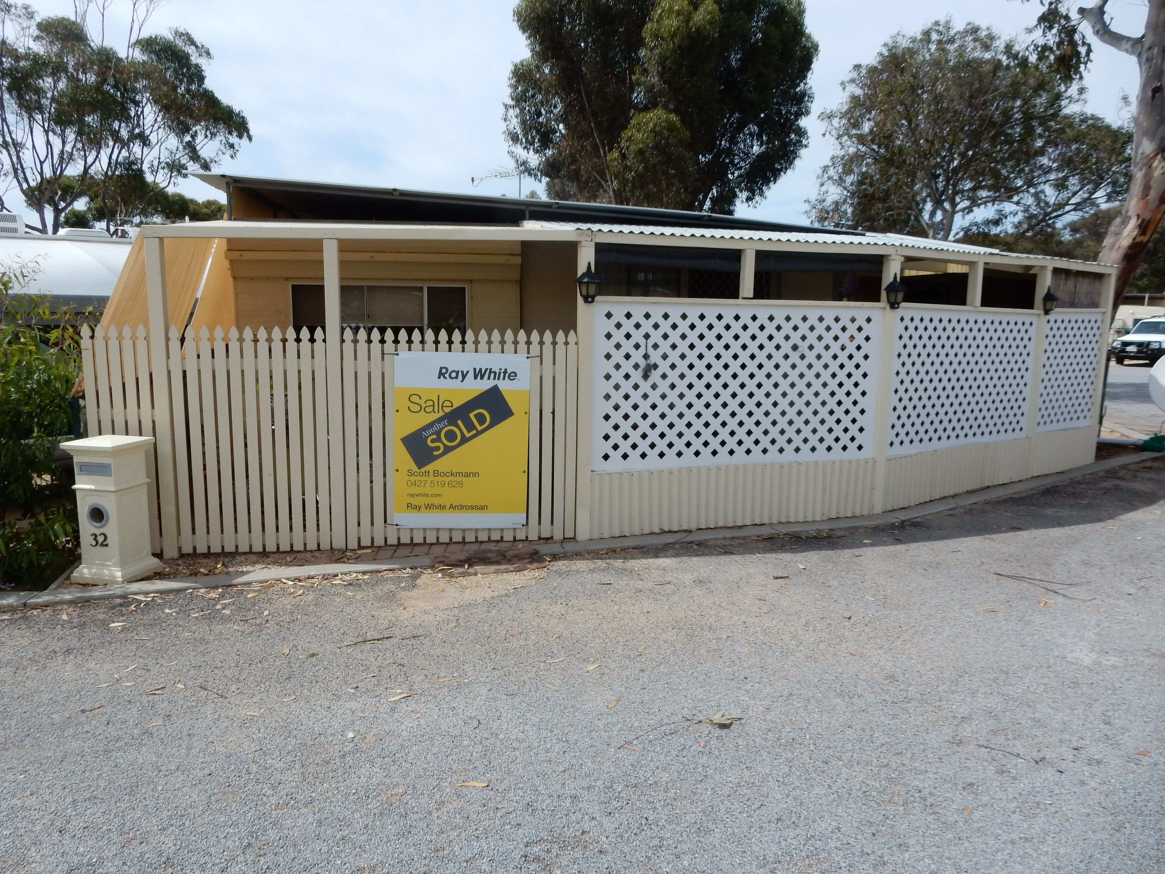 41 Bay View Avenue, East Gosford, East Gosford - Image 1