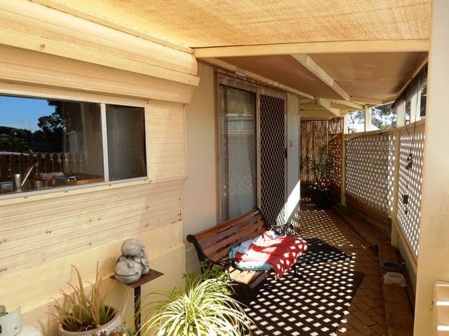 41 Bay View Avenue, East Gosford, East Gosford - Thumbnail 3