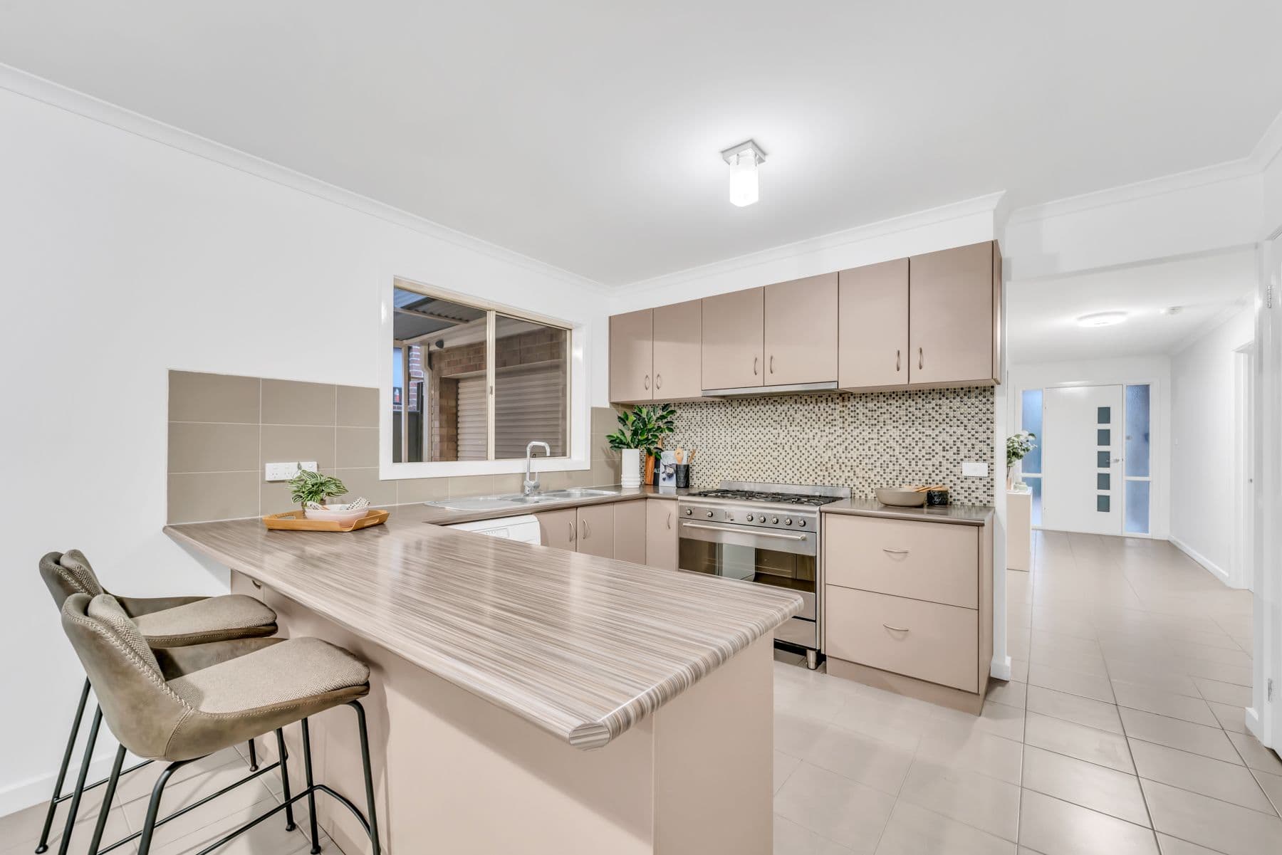 9 Girraween Crescent, Craigieburn VIC 3064, Craigieburn - Thumbnail 8