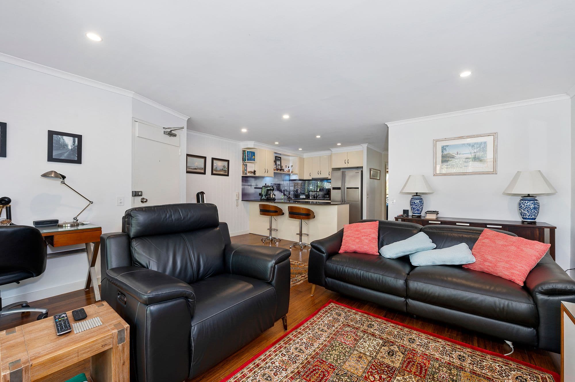 17 Genoa Street, Surfers Paradise QLD 4217, Surfers Paradise - Thumbnail 2