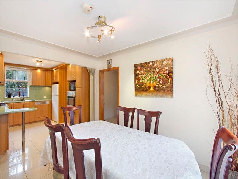 2 Oldham Crescent, DOLLS POINT NSW 2219, Dolls Point - Thumbnail 3
