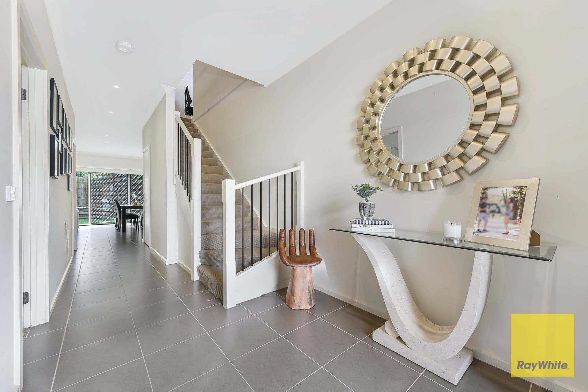 4 Barrier Reef Circuit, Endeavour Hills VIC 3802, Endeavour Hills - Thumbnail 2