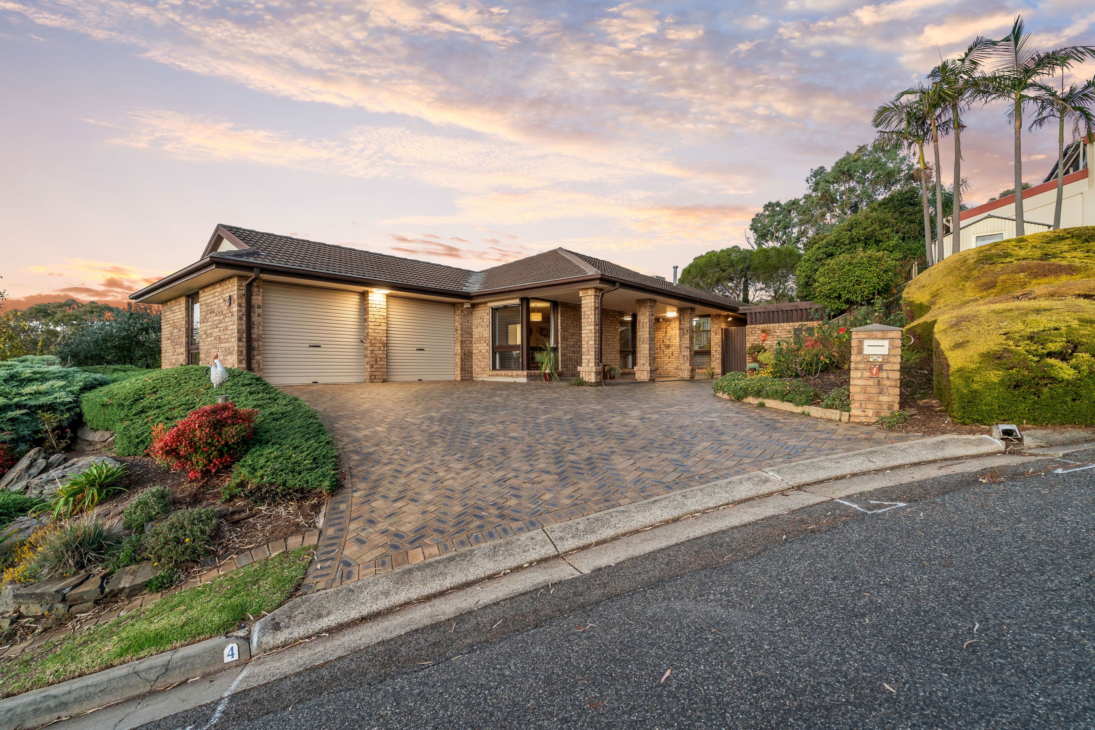 4 Mulberry Grove, Aberfoyle Park SA 5159, Aberfoyle Park - Image 1