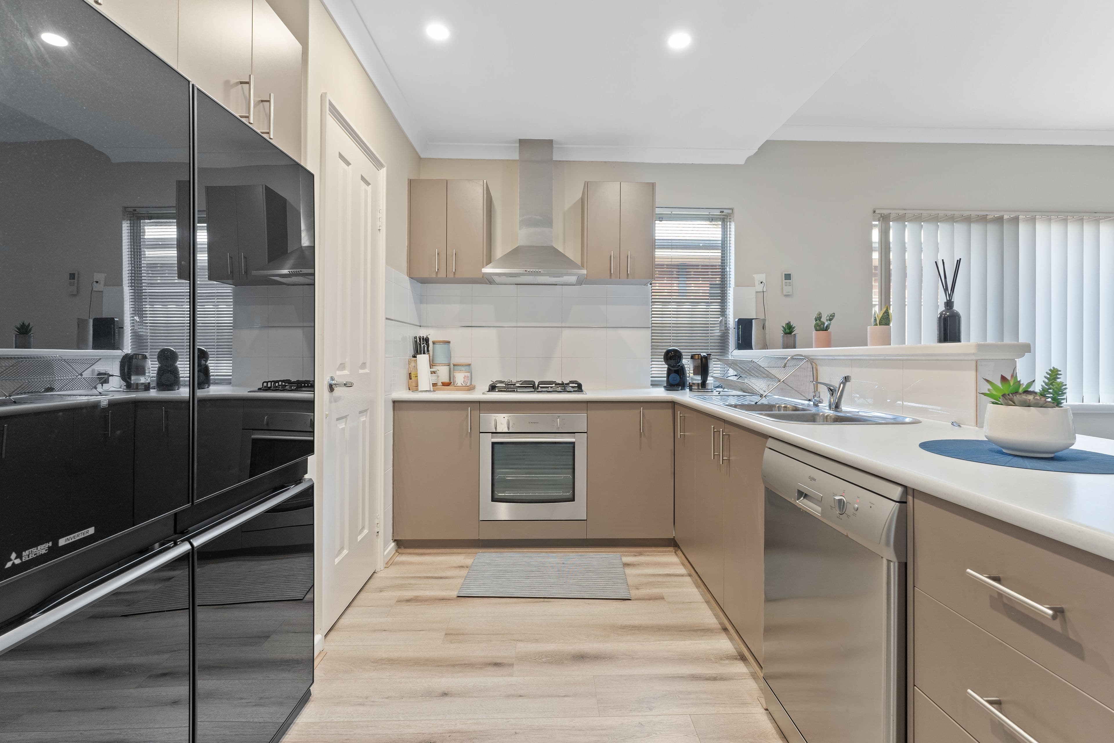 12 Andalusian Loop, Baldivis WA 6171, Baldivis - Thumbnail 2