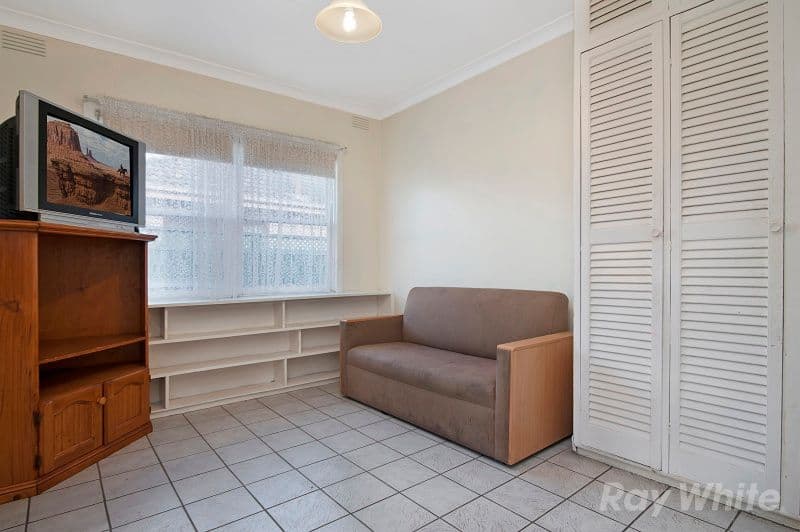 15 Jeffers Street, Noble Park VIC 3174, Noble Park - Thumbnail 6
