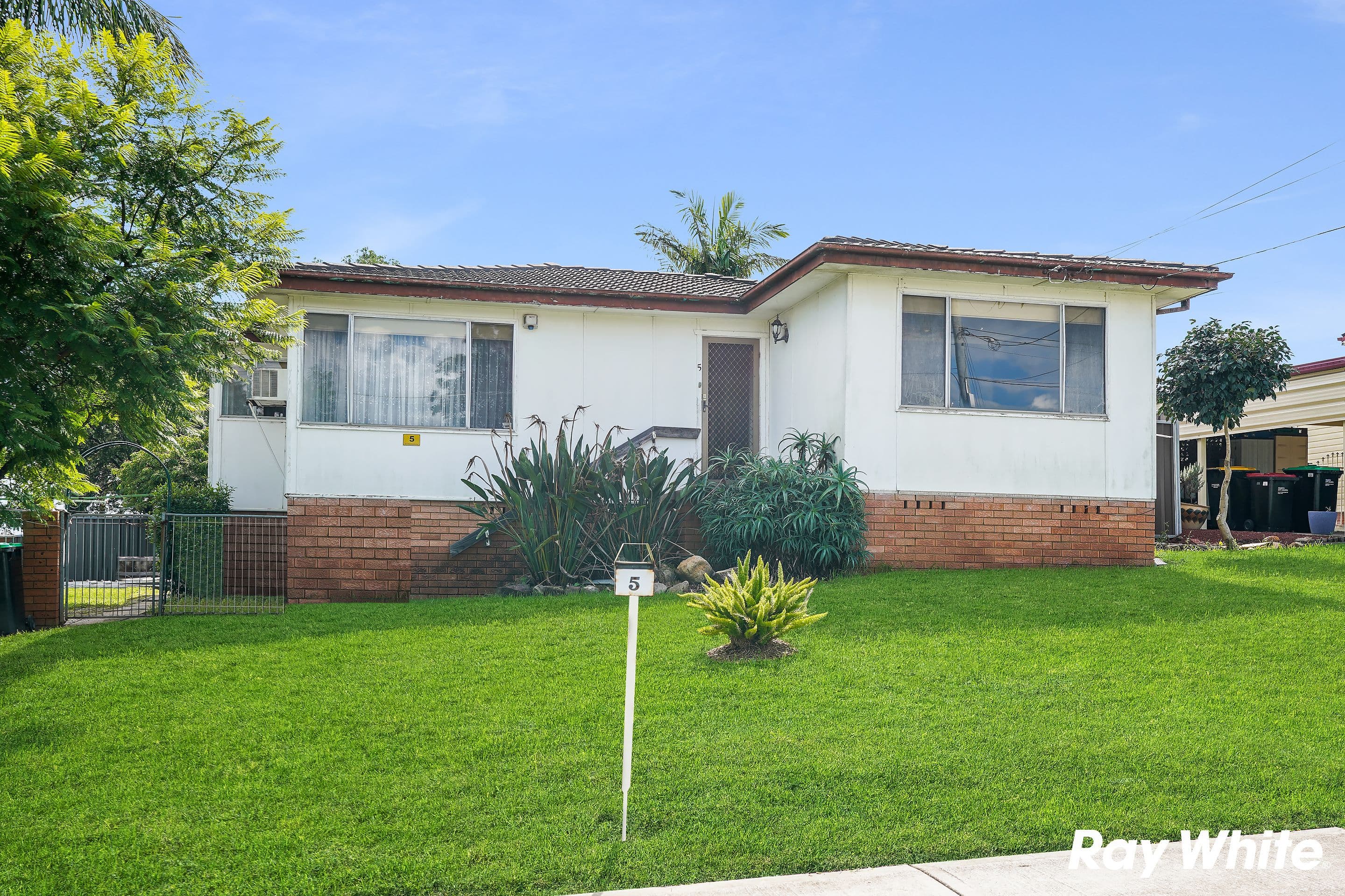 5 Dollin Street, Colyton NSW 2760, Colyton - Thumbnail 4