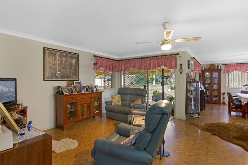 136 Thornbill Drive, Upper Caboolture QLD 4510, Upper Caboolture - Thumbnail 5