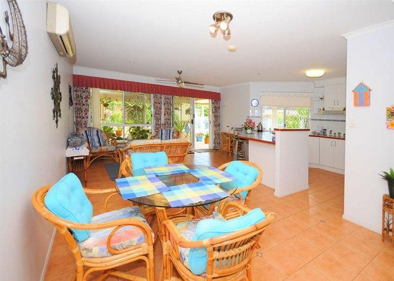 4 Stevens Close, KAWUNGAN QLD 4655, Kawungan - Thumbnail 4