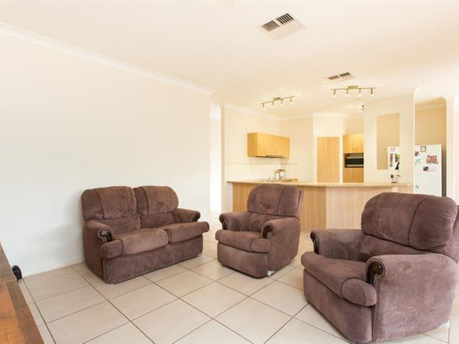 2 Oxley Court, Mildura - Thumbnail 3
