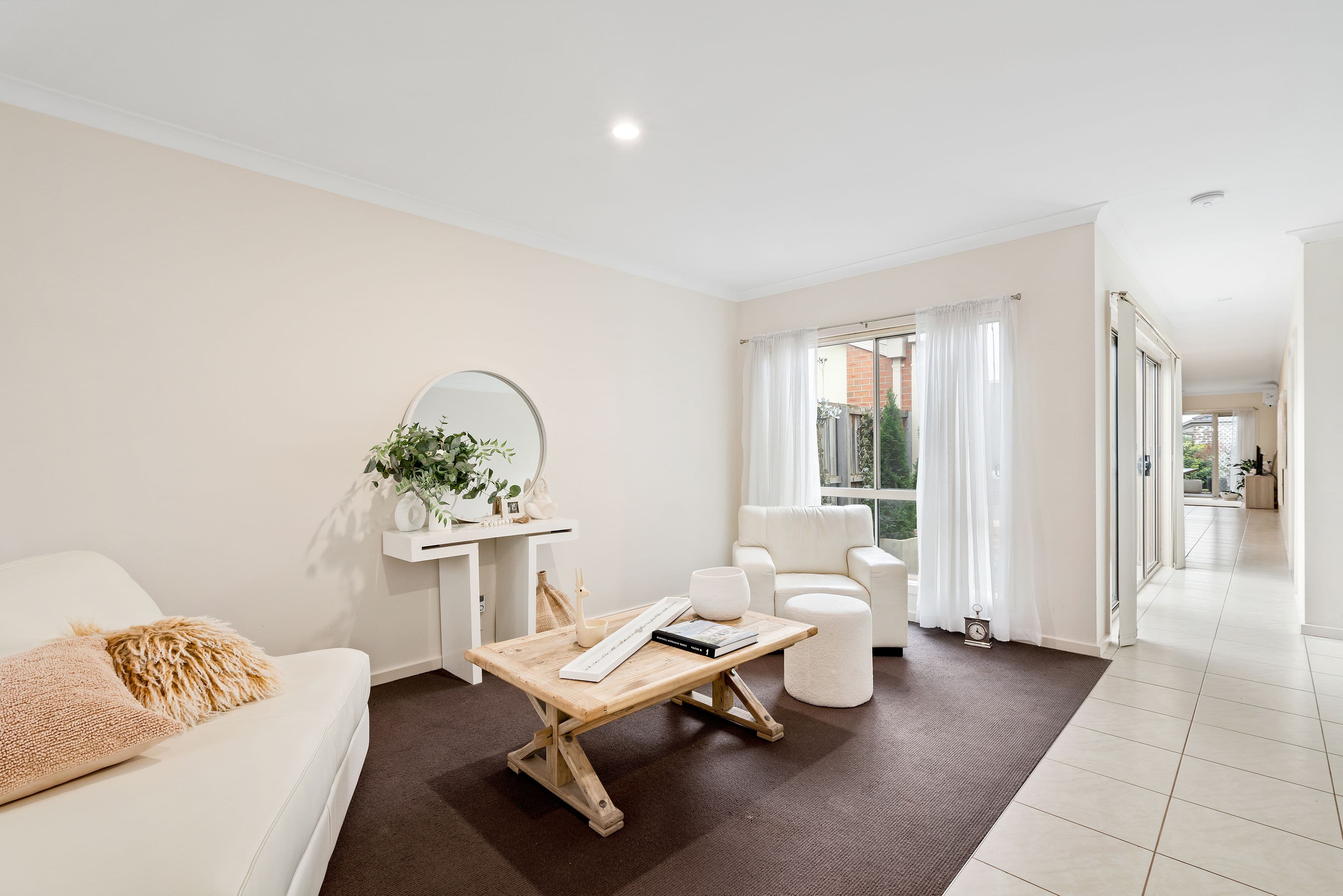 17B Keith Avenue, Sunbury VIC 3429, Sunbury - Thumbnail 2