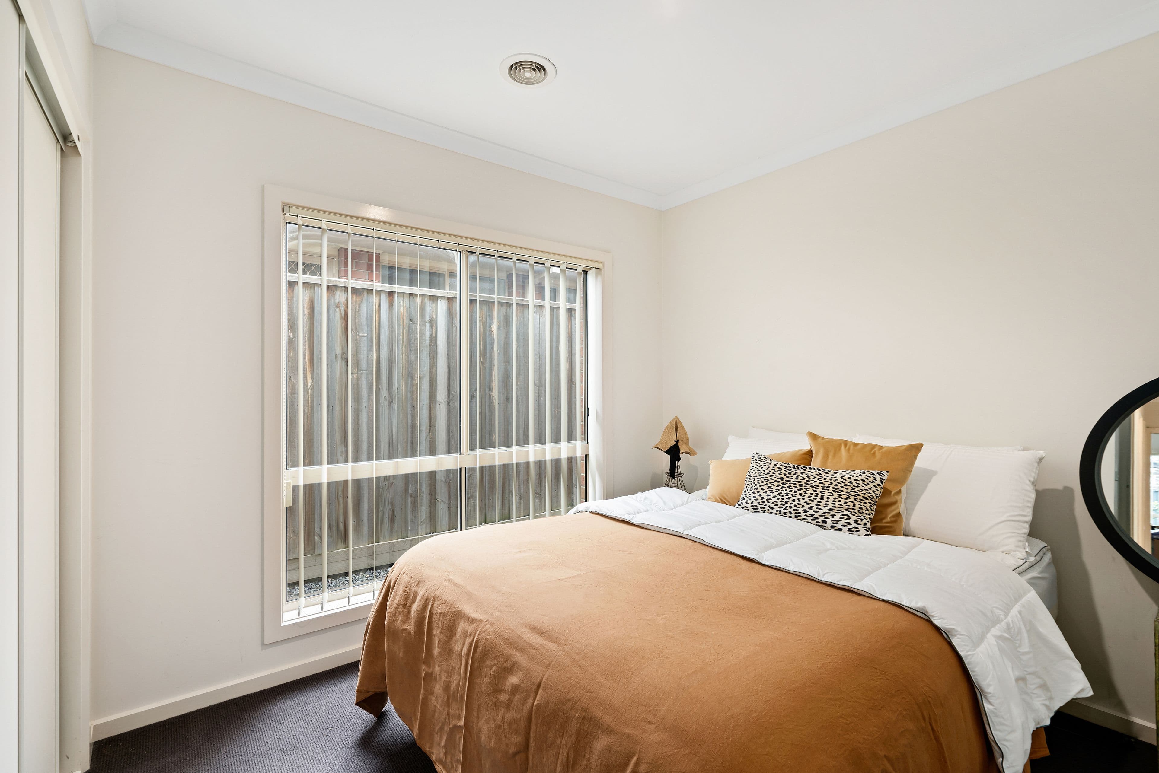 17B Keith Avenue, Sunbury VIC 3429, Sunbury - Thumbnail 7