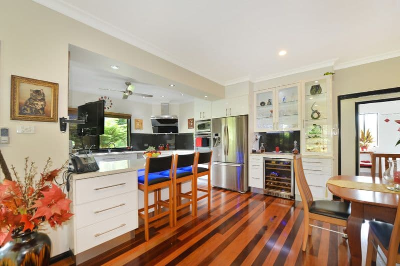 13 Powell Place, Bentley Park QLD 4869, Bentley Park - Thumbnail 7