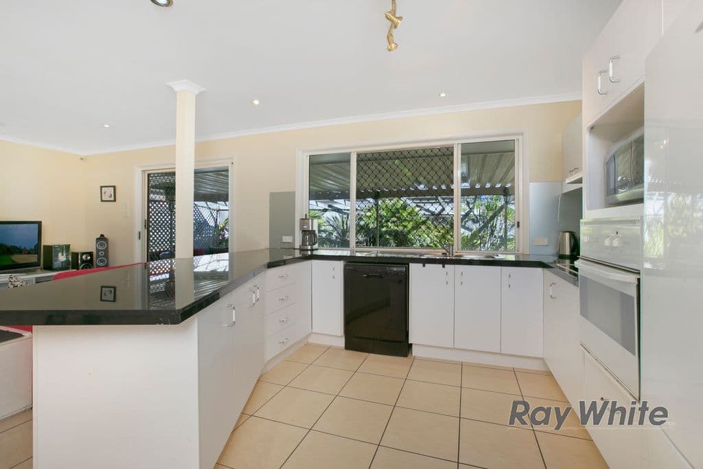 5 Sunburst Court, CAPALABA QLD 4157, Capalaba - Thumbnail 5