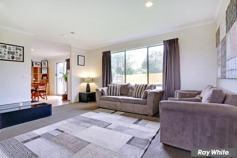 4 Settlers Way, Mount Martha VIC 3934, Mount Martha - Thumbnail 3