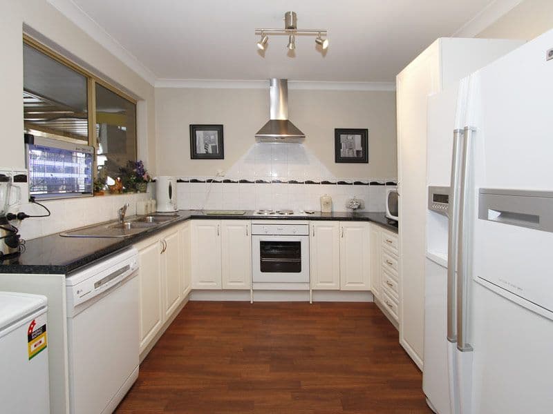 131 Avon Avenue, Banksia Beach, QLD, 4507, Banksia Beach - Thumbnail 3