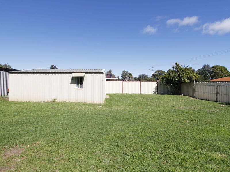 131 Avon Avenue, Banksia Beach, QLD, 4507, Banksia Beach - Thumbnail 4