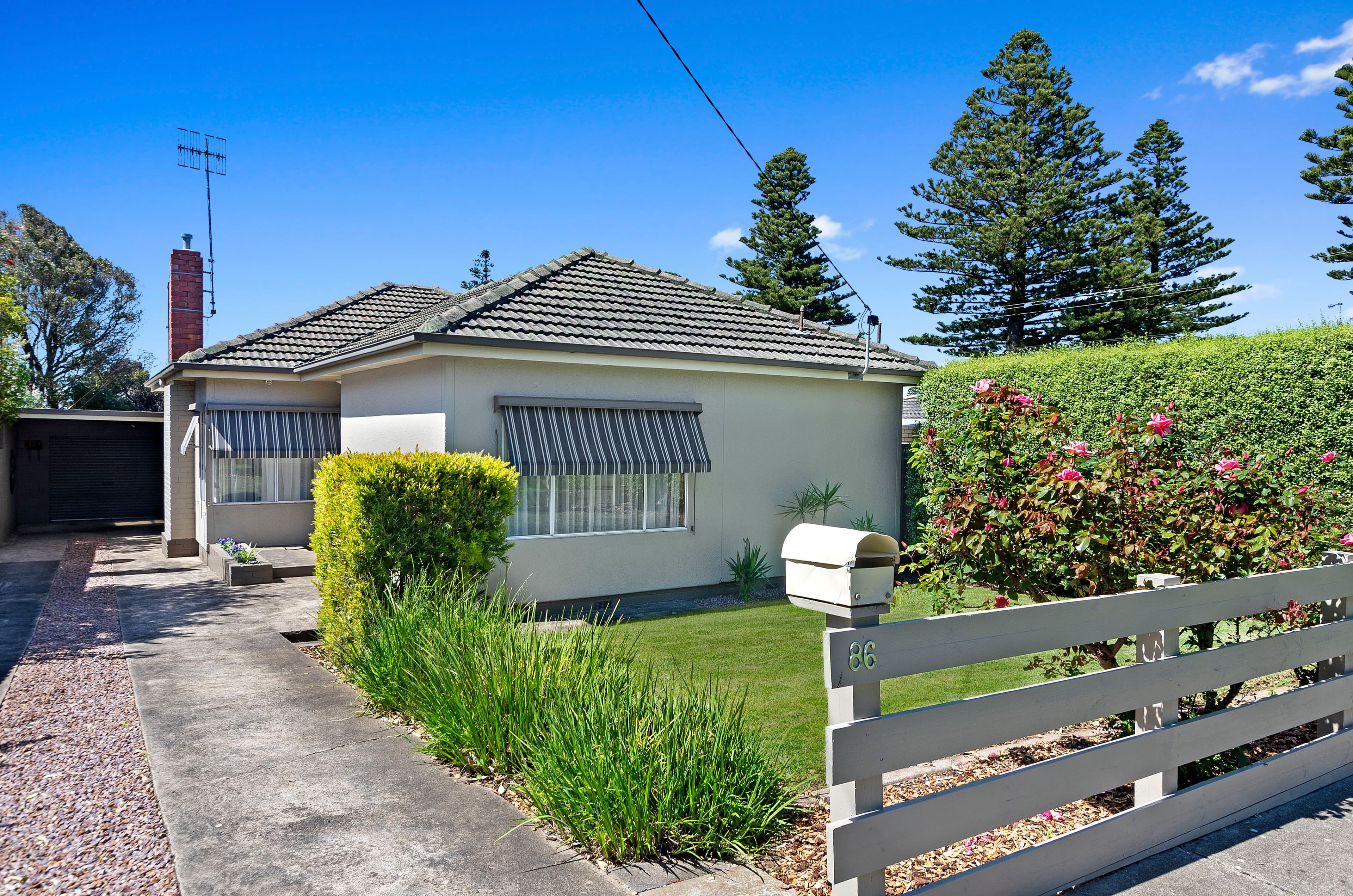 29 Coronation Street, Kingsville - Image 1