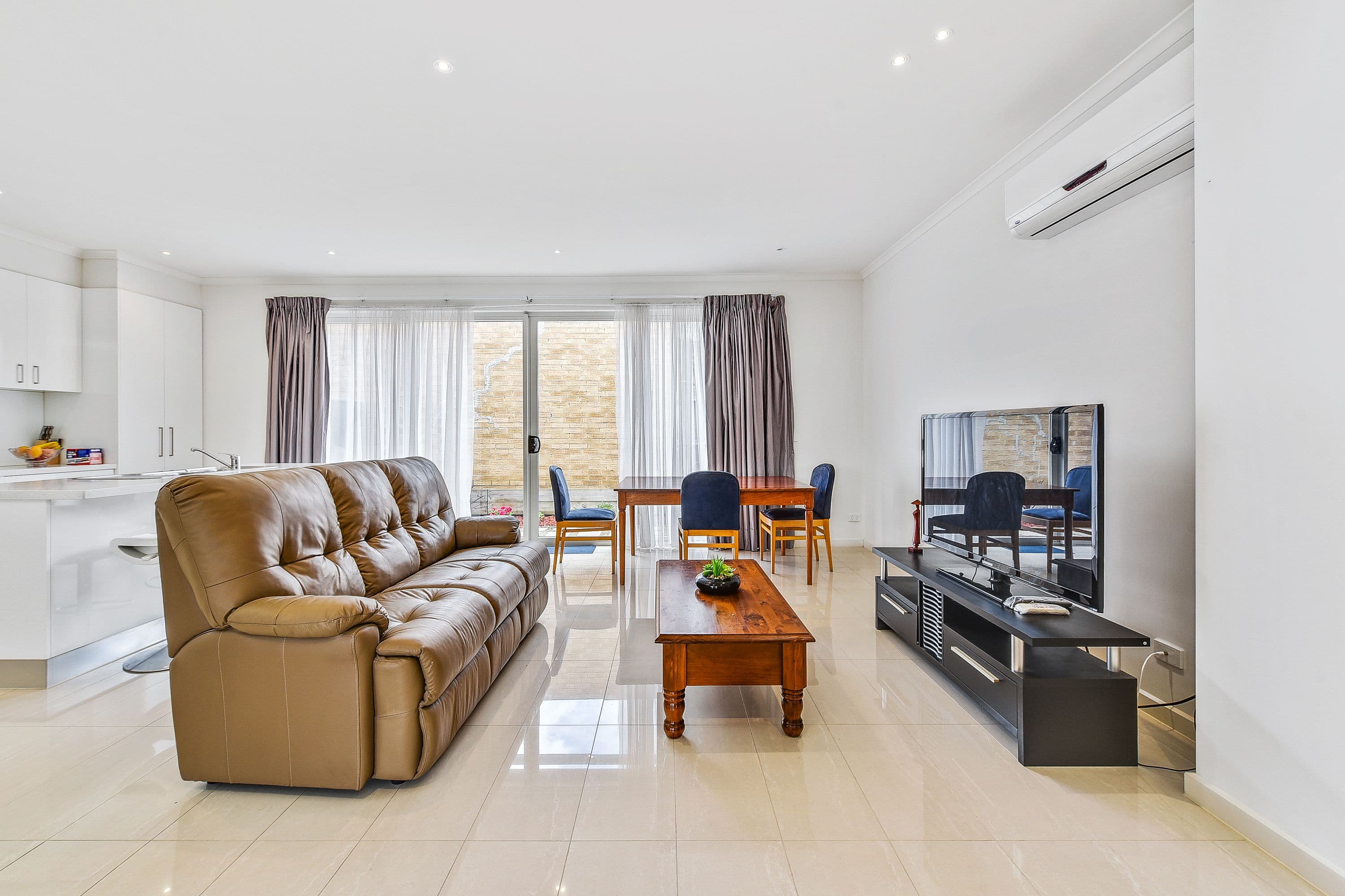 33A Bevan Avenue, Clayton South VIC 3169, Clayton South - Thumbnail 3