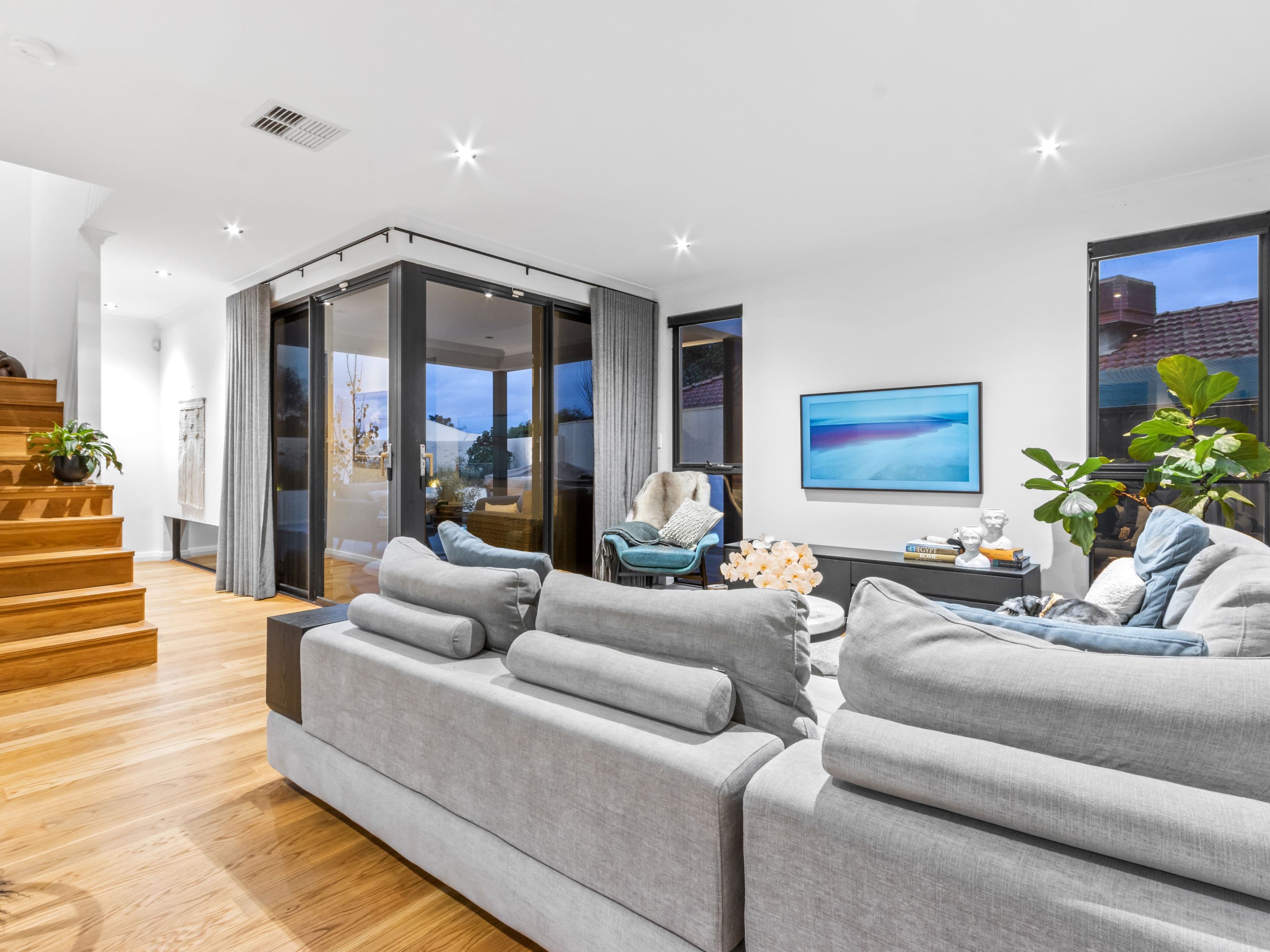 33 Bradshaw Crescent, Manning WA 6152, Manning - Thumbnail 7
