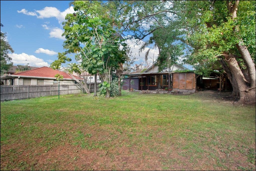 31 Seven Hills Road, BAULKHAM HILLS NSW 2153, Baulkham Hills - Thumbnail 2