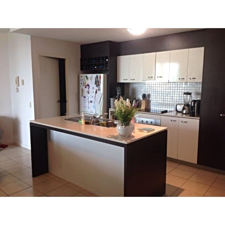 18 Fern Street, Surfers Paradise QLD 4217, Surfers Paradise - Thumbnail 2