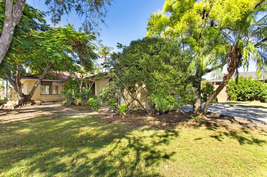 86 Hooker Boulevard, Mermaid Waters QLD 4218, Mermaid Waters - Thumbnail 3