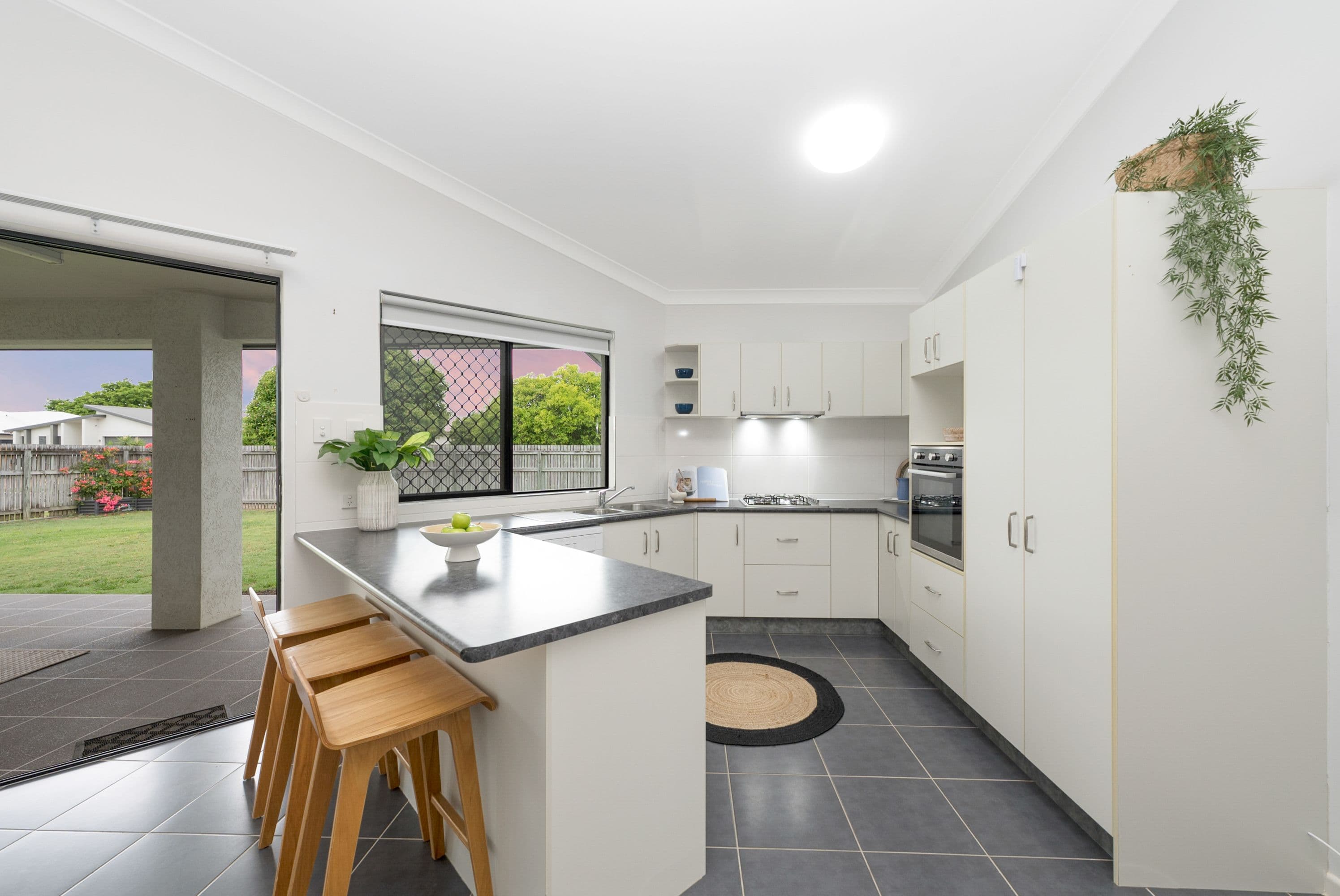 52 Bonnett Road, Mount Low QLD 4818, Mount Low - Thumbnail 4