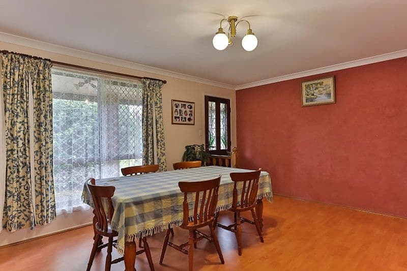 26 Traminer Drive, WILSONTON HEIGHTS QLD 4350, Wilsonton Heights - Thumbnail 4