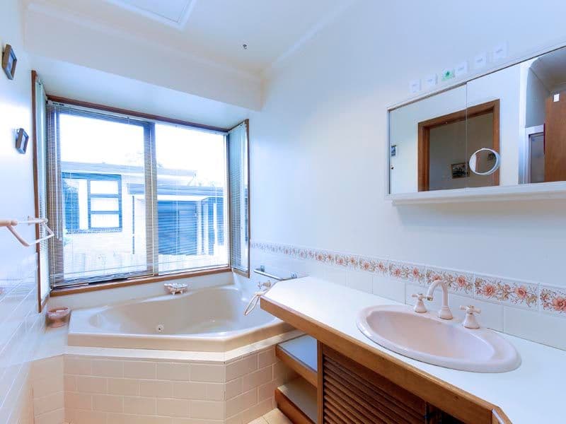 1 Reigate Road, HIGHTON VIC 3216, Highton - Thumbnail 7