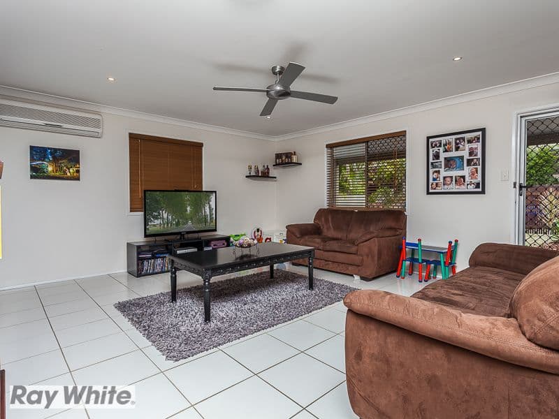 52 Carwell Avenue, PETRIE QLD 4502, Petrie - Thumbnail 5