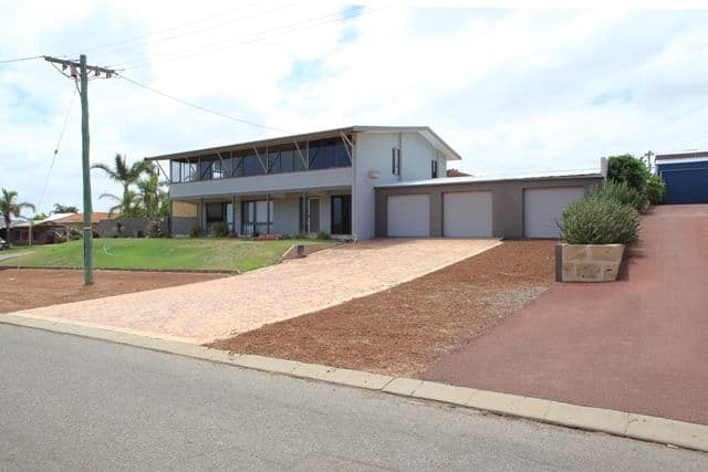8  Gridley Street, MOUNT TARCOOLA WA 6530, Mount Tarcoola - Thumbnail 2