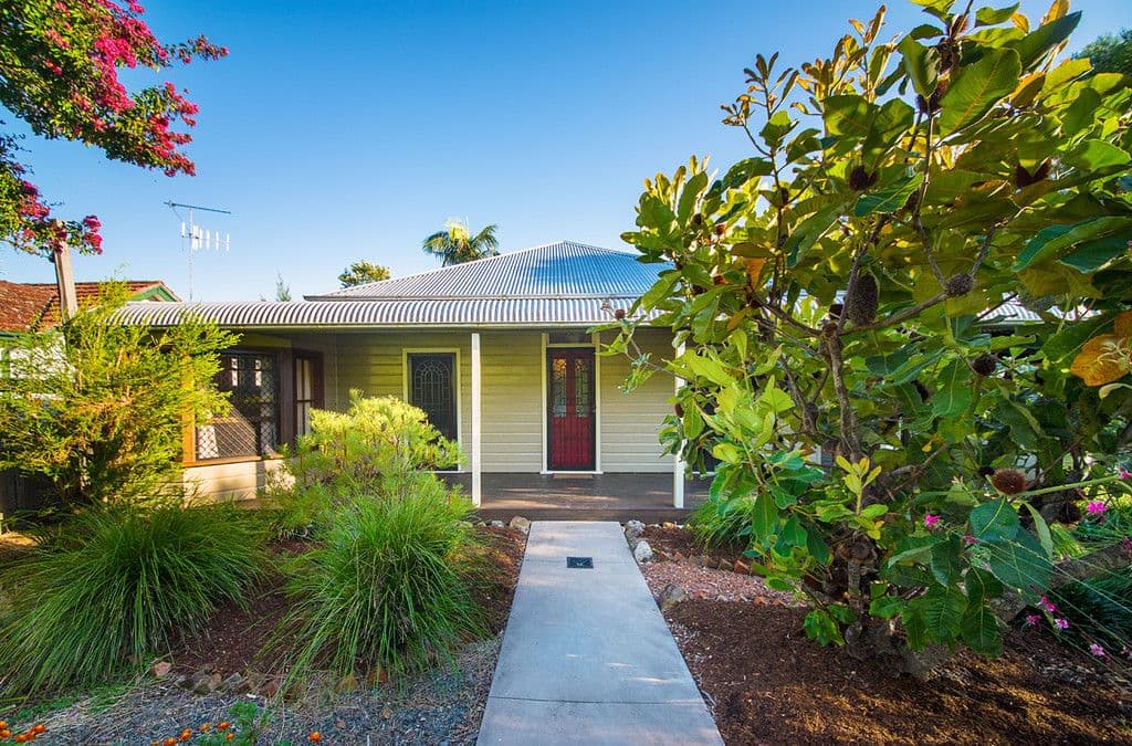 3 Appletree Street, Wingham - Thumbnail 2