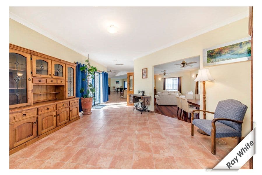 388 Royalla Drive, Royalla - Thumbnail 5