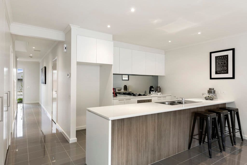 2/1-5 Hampden Street, Beverly Hills NSW 2209, Beverly Hills - Thumbnail 2