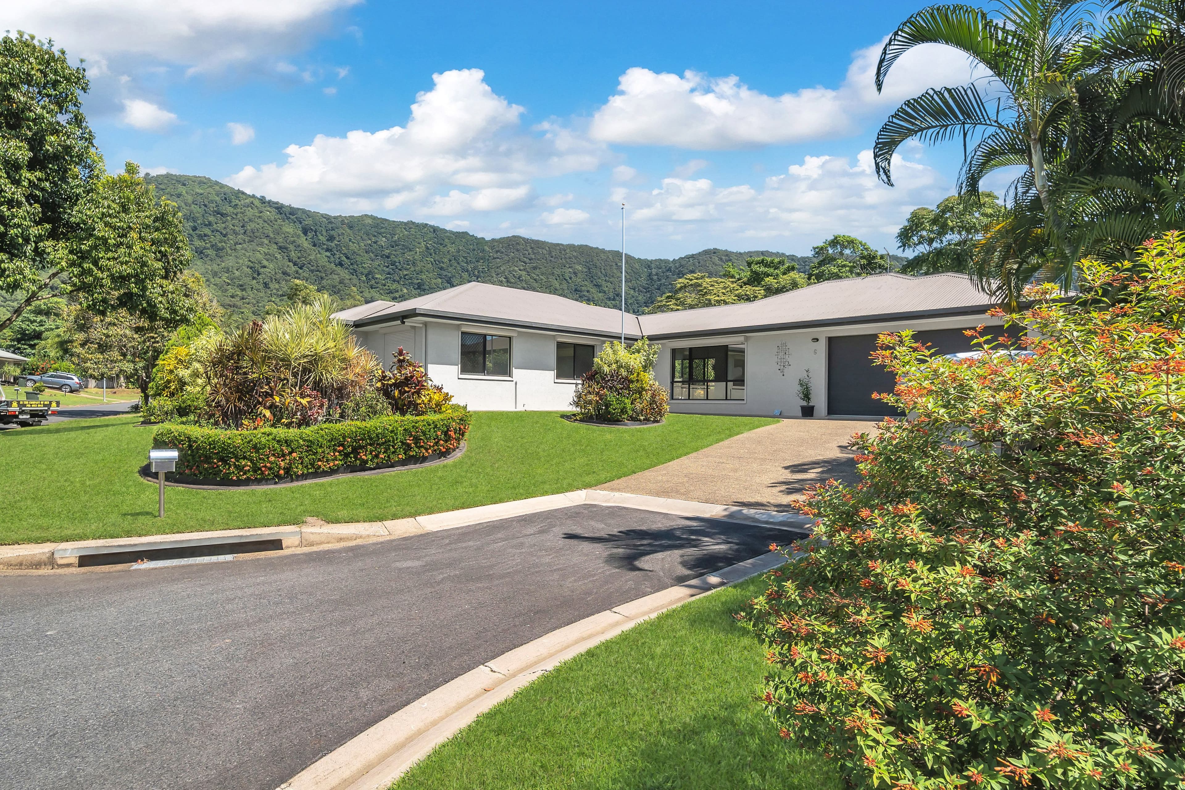 6 Conway Close, Bentley Park QLD 4869, Bentley Park - Thumbnail 3