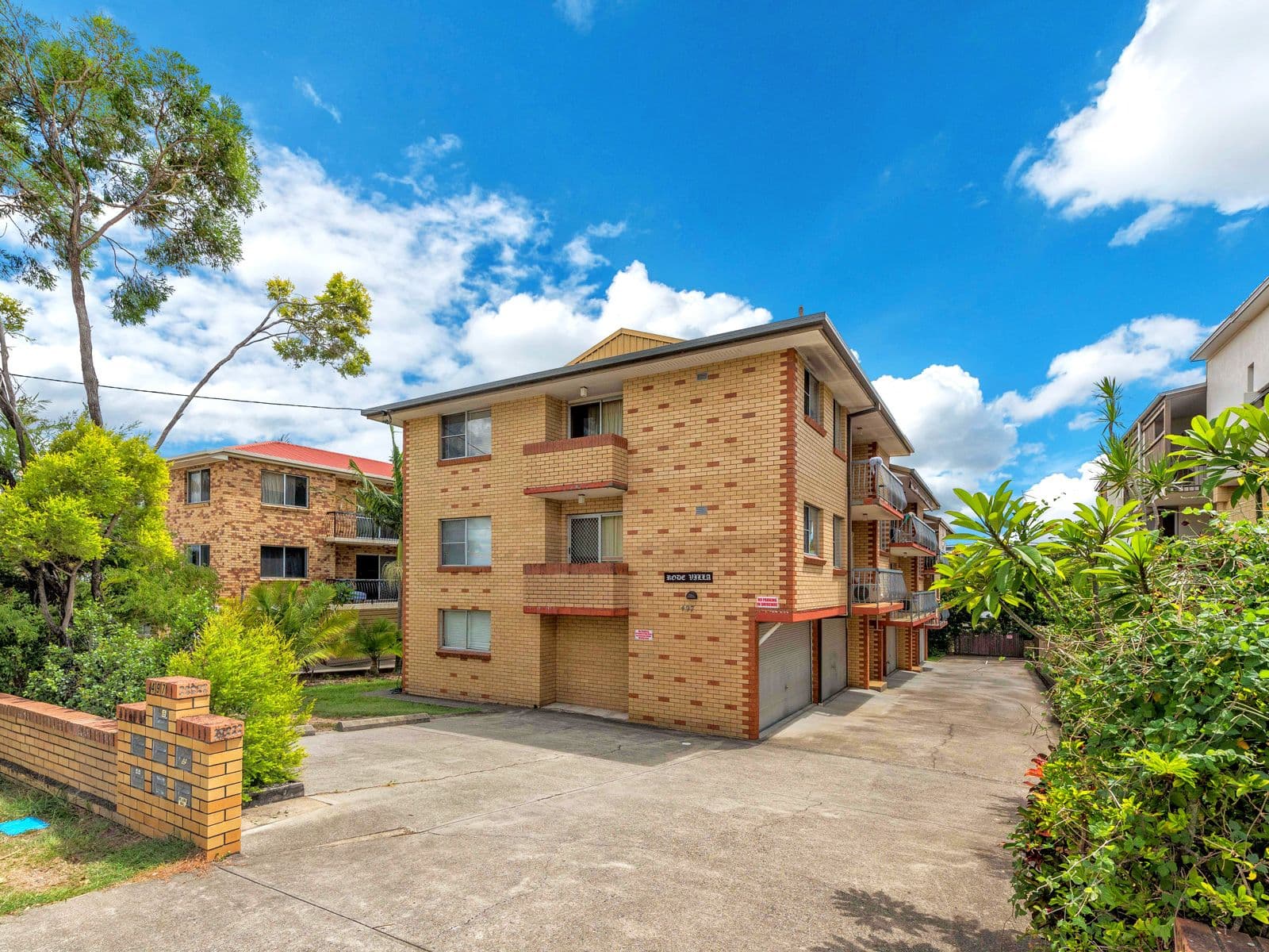 Unit 6, 497 Rode Road, Chermside QLD 4032, Chermside - Thumbnail 2