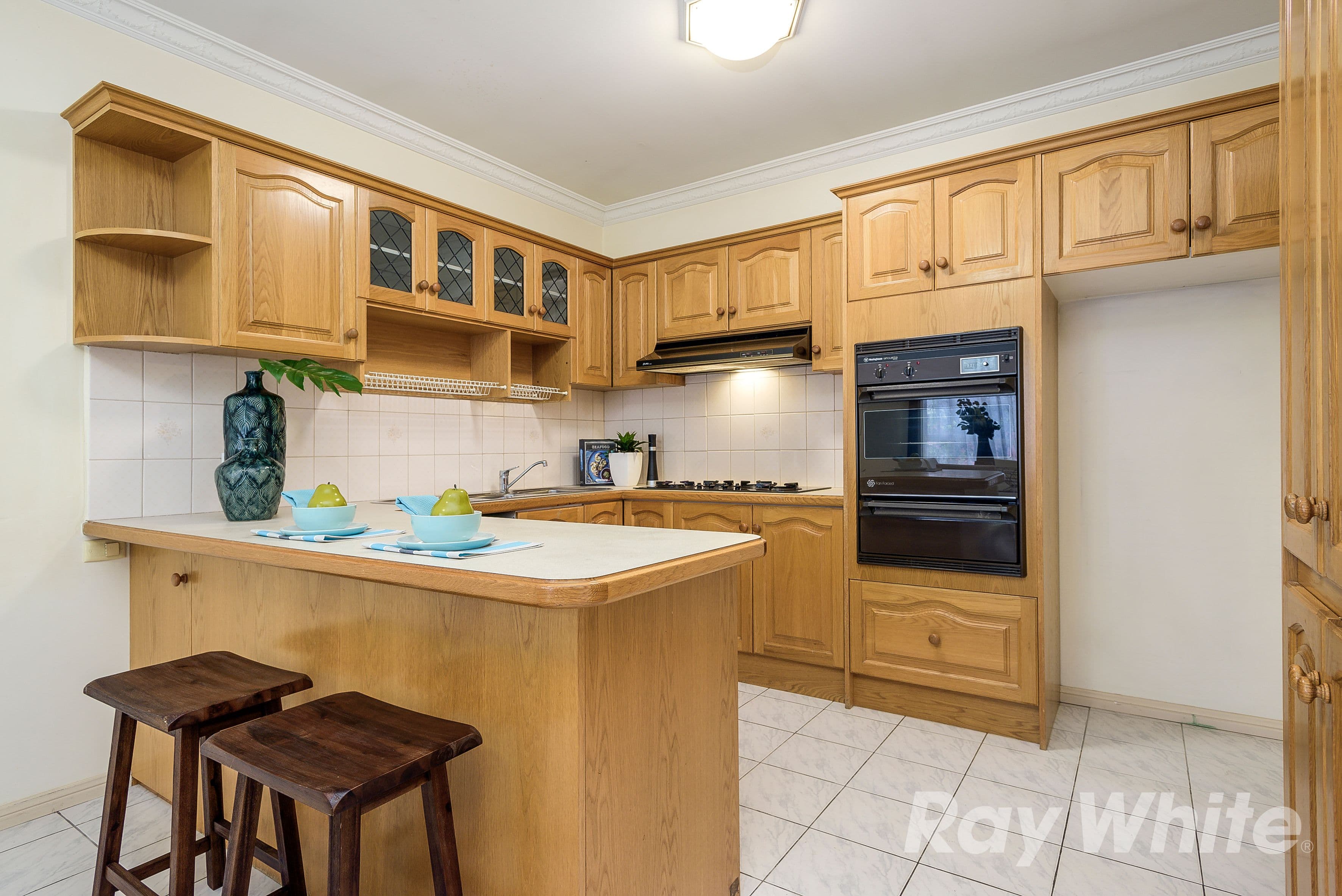 6 Hinkler Road, Glen Waverley VIC 3150, Glen Waverley - Thumbnail 5