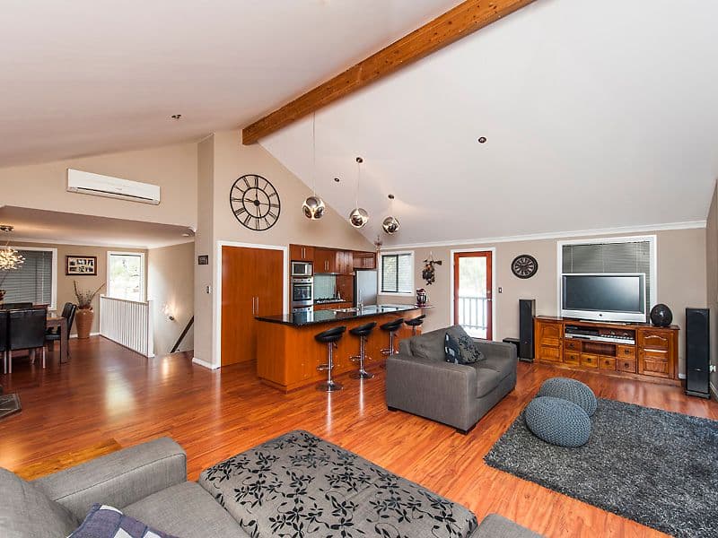 330 Maine-Anjou Drive, Lower Chittering WA 6084, Lower Chittering - Thumbnail 2