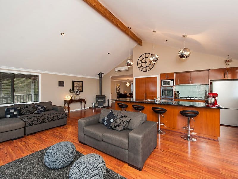 330 Maine-Anjou Drive, Lower Chittering WA 6084, Lower Chittering - Thumbnail 4