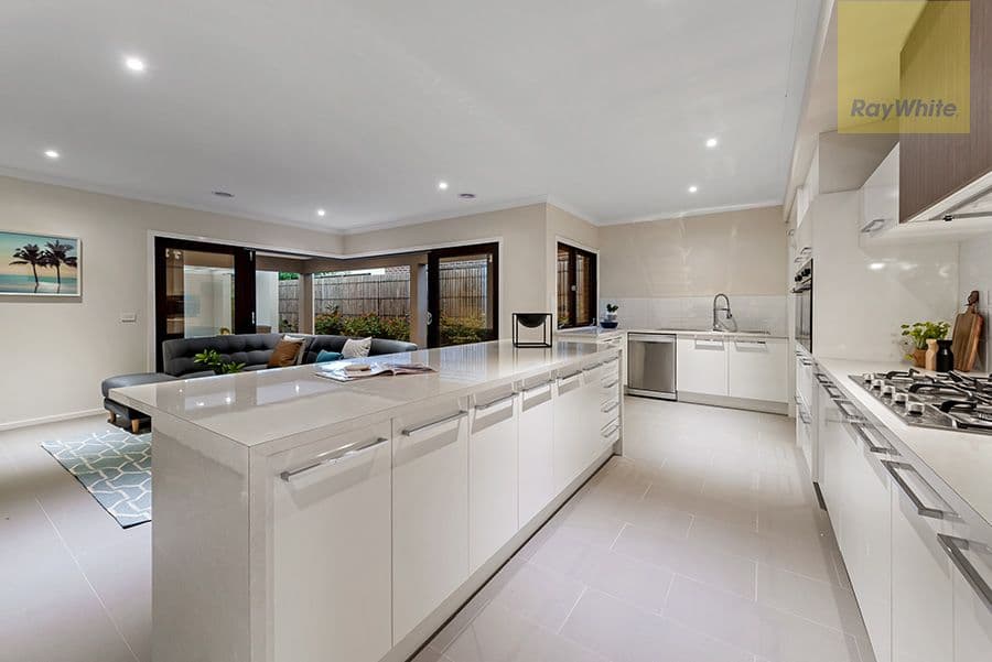 7 Newmarket Parade, Mickleham VIC 3064, Mickleham - Thumbnail 7