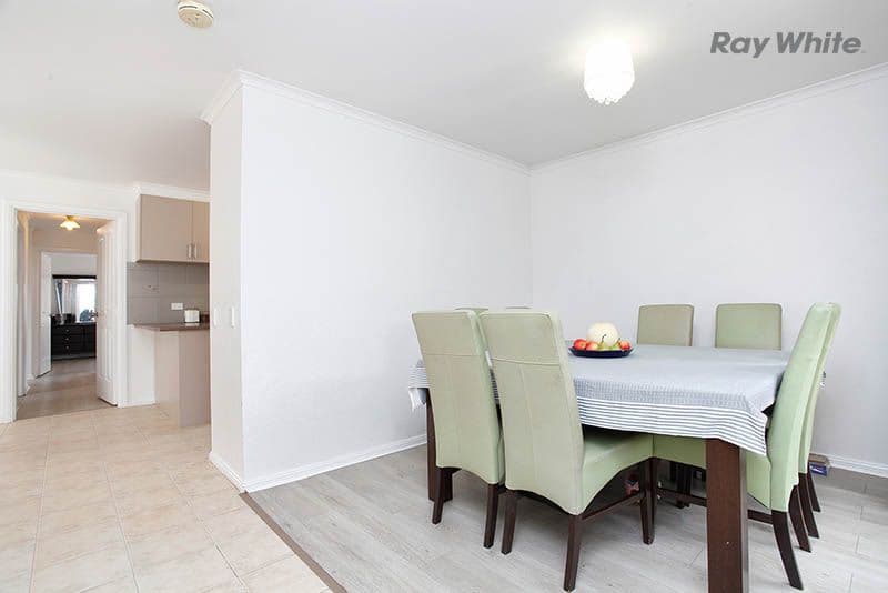 7 Linden Street, Altona Meadows VIC 3028, Altona Meadows - Thumbnail 2