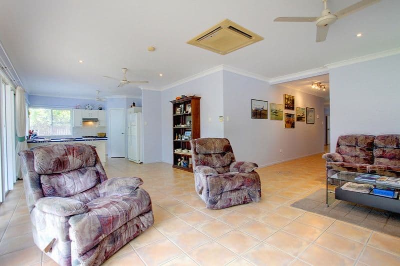 27 Fishtail Street, KIRWAN QLD 4817, Kirwan - Thumbnail 3