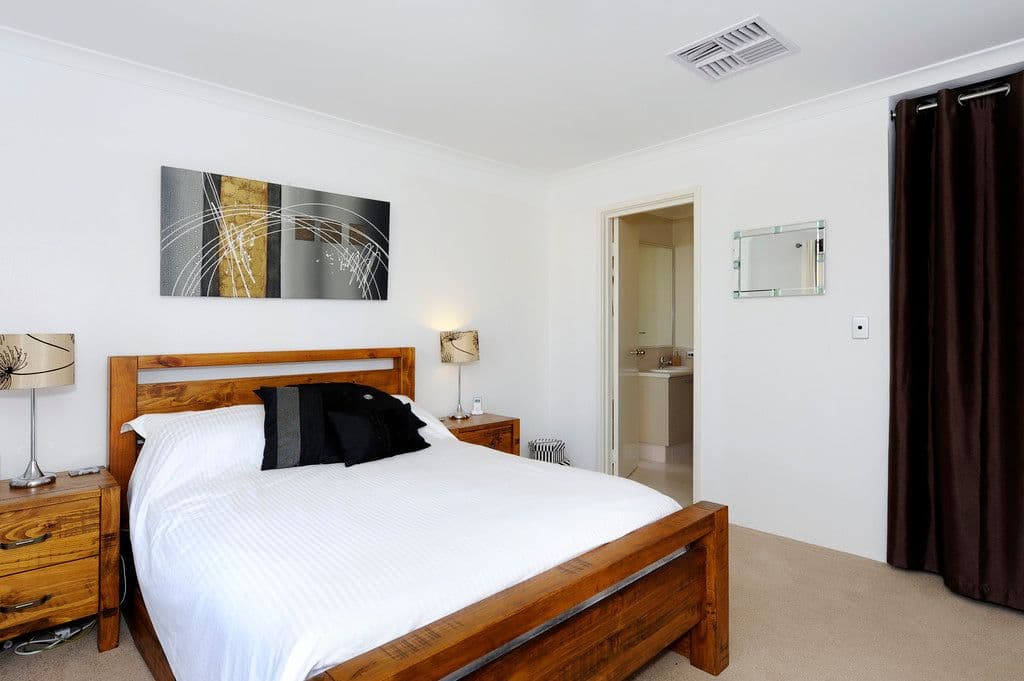 1 Borough Road, BALDIVIS WA 6171, Baldivis - Thumbnail 3