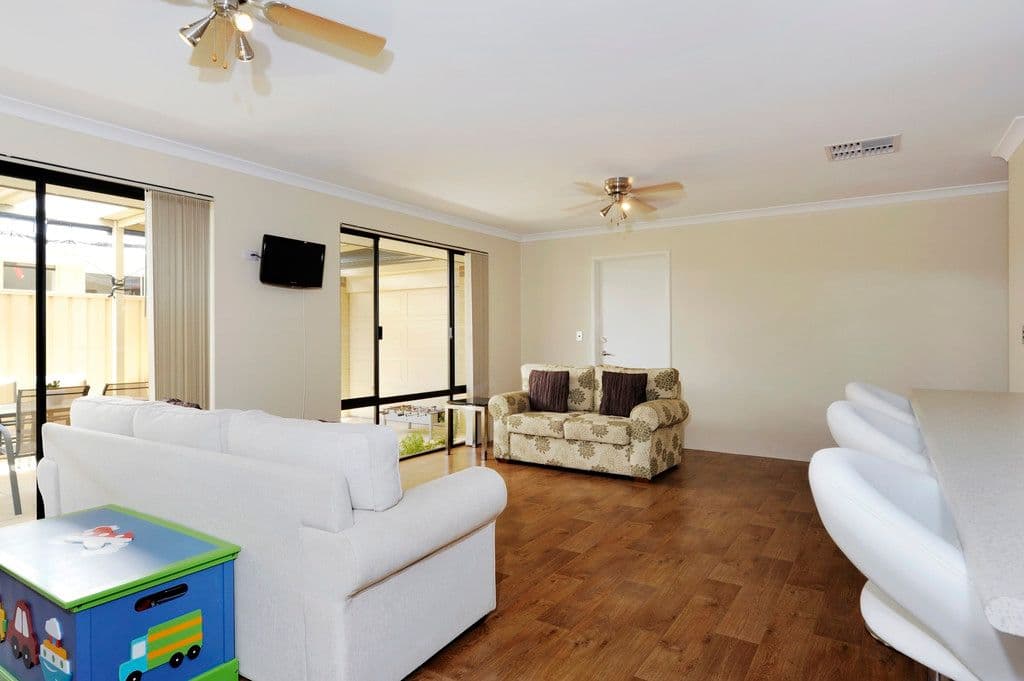 1 Borough Road, BALDIVIS WA 6171, Baldivis - Thumbnail 8