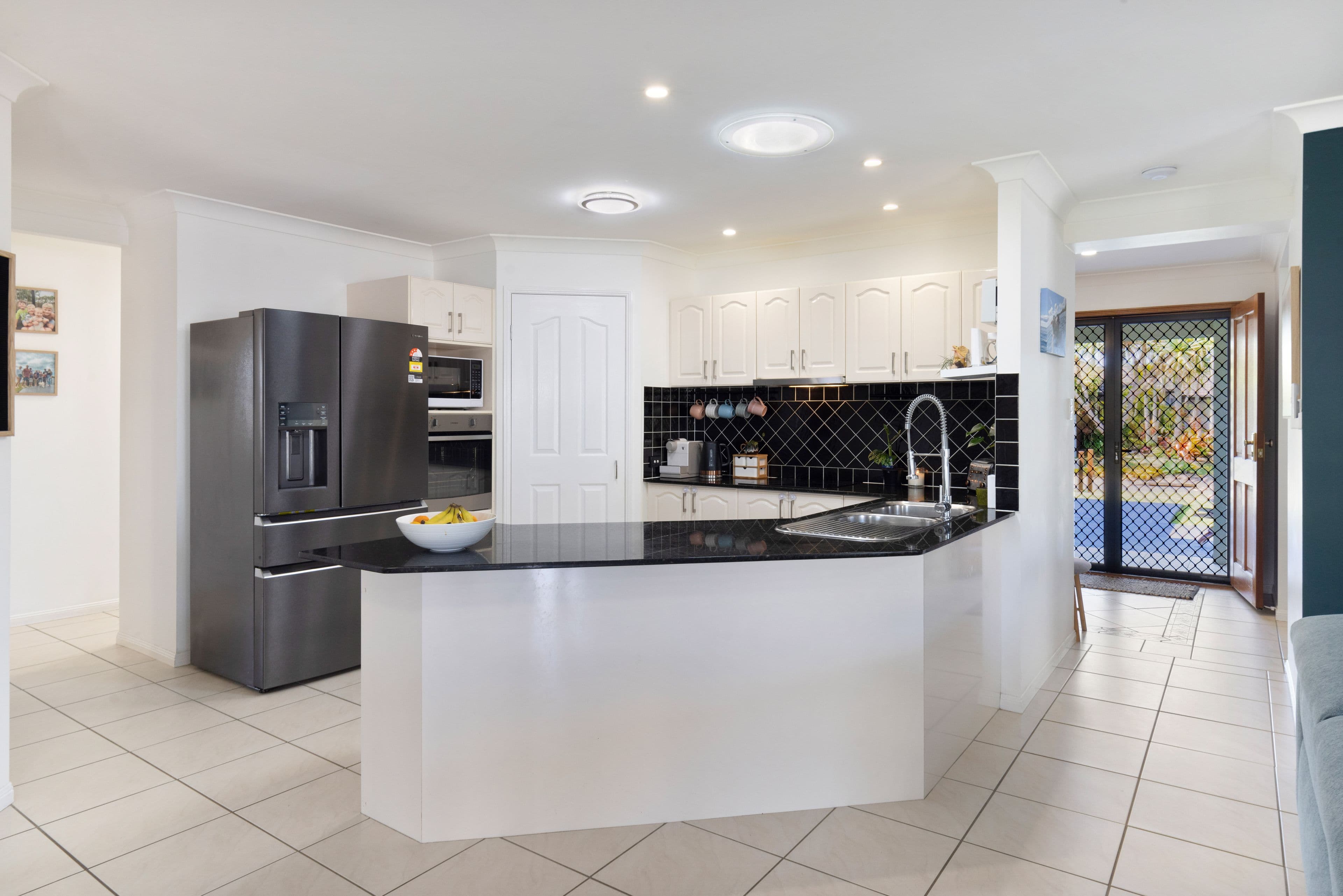 3 Regal Crescent, Sippy Downs QLD 4556, Sippy Downs - Thumbnail 2