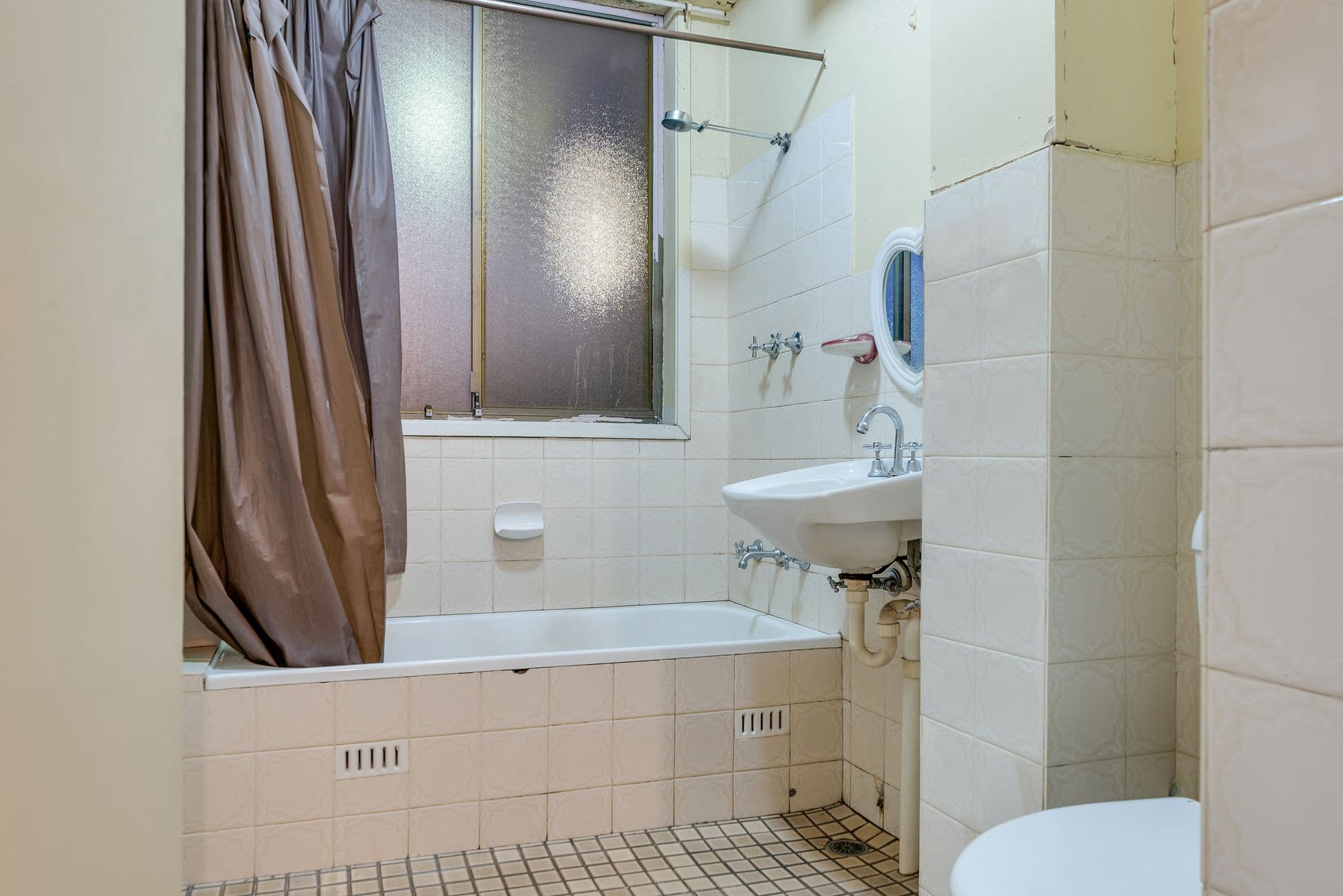 2 Stafford Street, Minto NSW 2566, Minto - Thumbnail 4