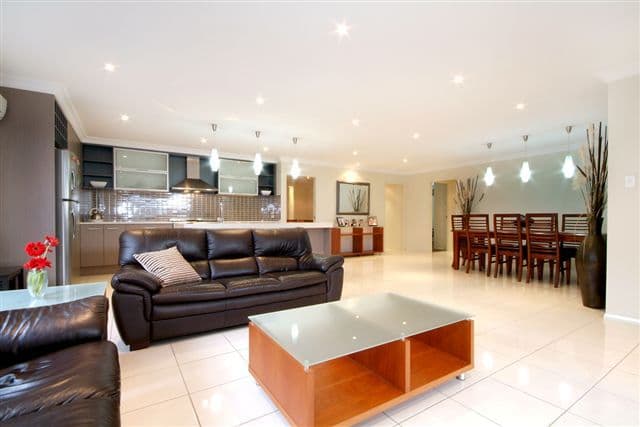 26  Saba Court, MIDDLE RIDGE QLD 4350, Middle Ridge - Thumbnail 2